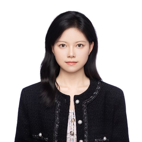 周莎莎的职业照